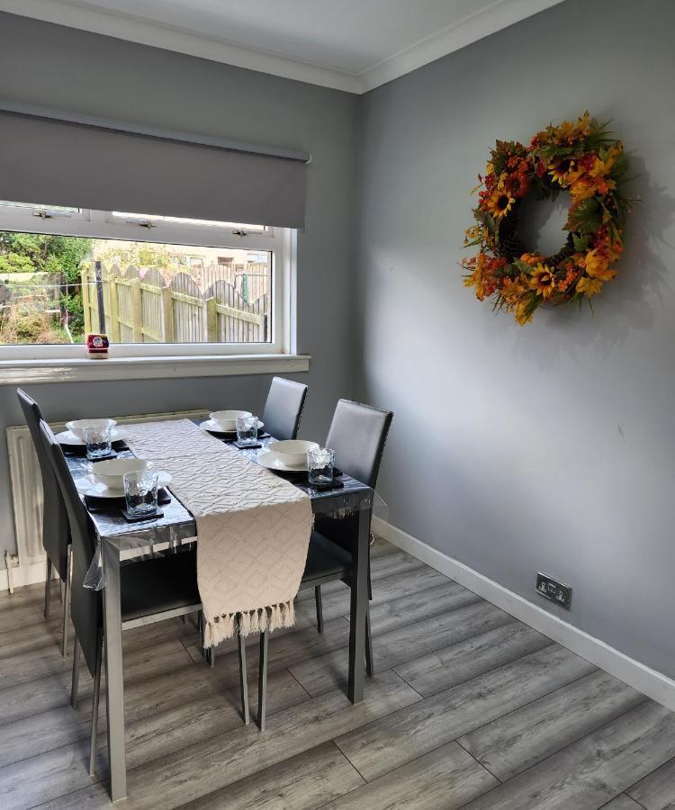 Stunning 3 Bedroom Fmhomes & Apartments Uddingston Exteriér fotografie